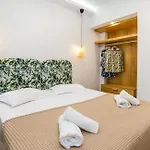 Apartamento Oasis Deluxe *