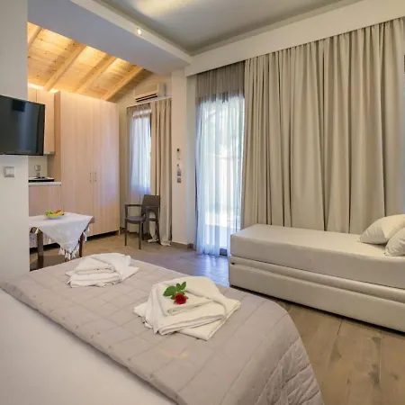 Oasis Deluxe Apartment