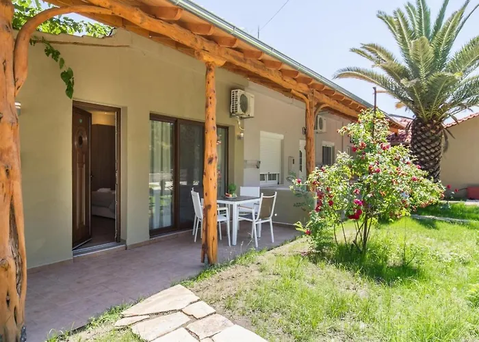 Oasis Deluxe Apartament Pefkari