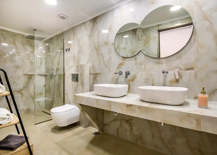 Oasis Deluxe Apartament Pefkari