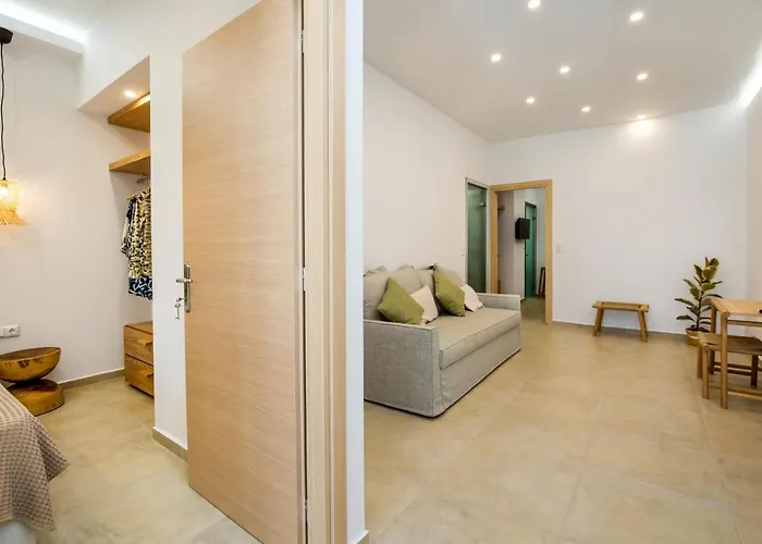 Apartament Oasis Deluxe Pefkari